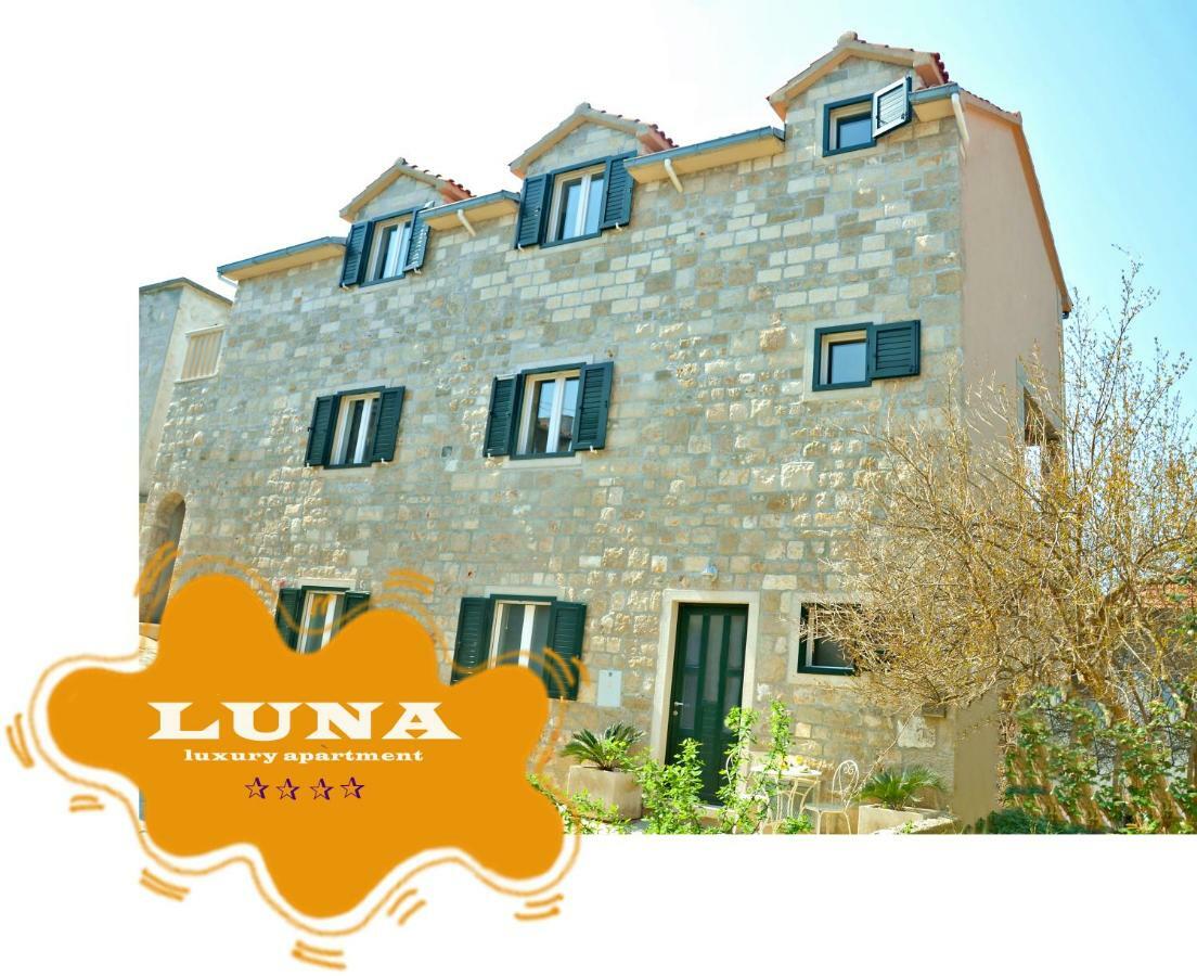 Apartment Luna Postira Zewnętrze zdjęcie